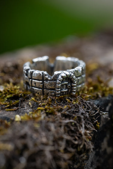 dungeon silver ring dark fantasy