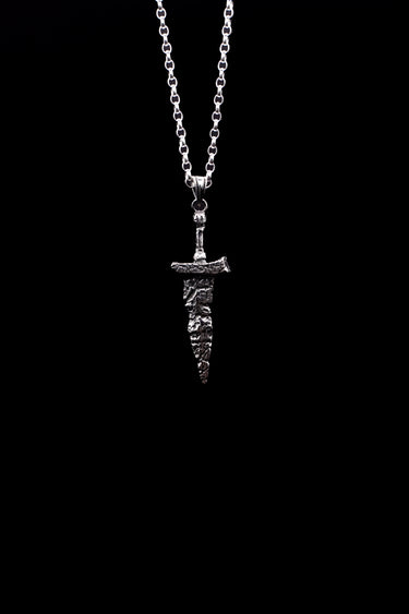 maliketh's black blade elden ring jewellery pendant dark souls