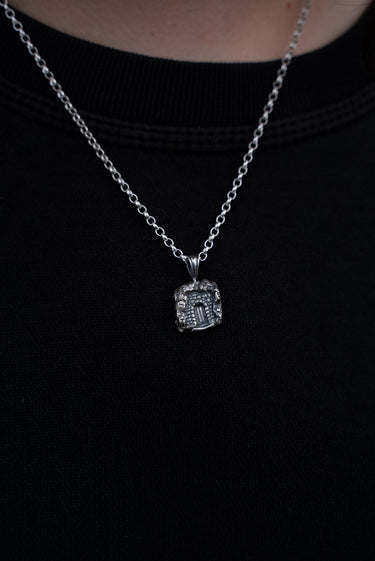 Elden Ring dungeon RPG catacombs pendants